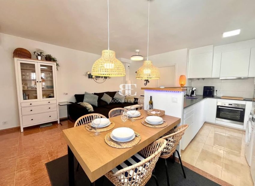 Resale - Townhouse -
Entre Naranjos - Vistabella - Entre Naranjos