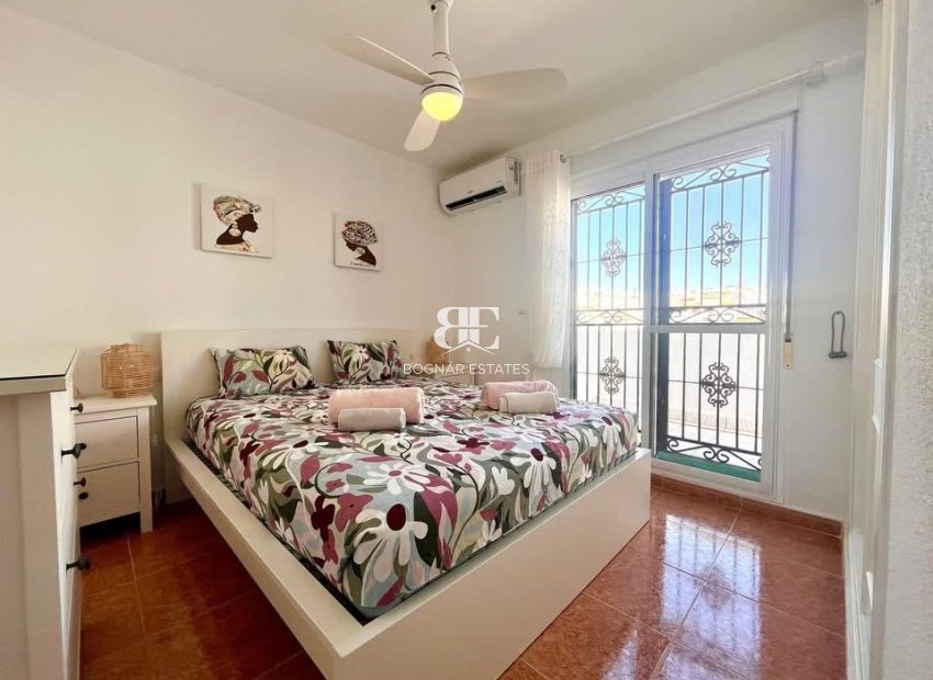 Resale - Townhouse -
Entre Naranjos - Vistabella - Entre Naranjos