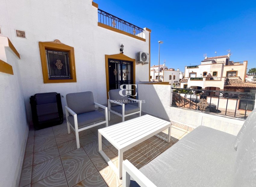 Resale - Townhouse -
Entre Naranjos - Vistabella - Entre Naranjos