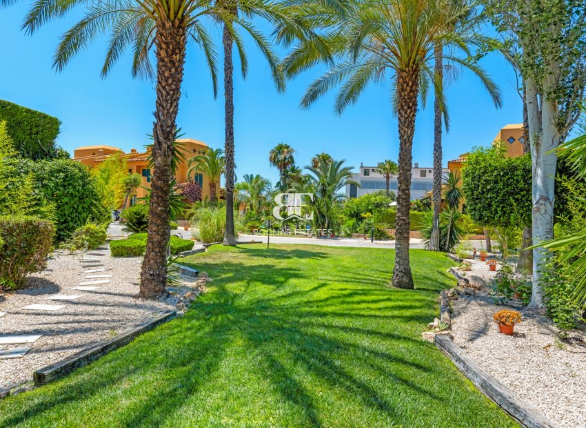 Resale - Townhouse -
Finestrat - Sierra Cortina