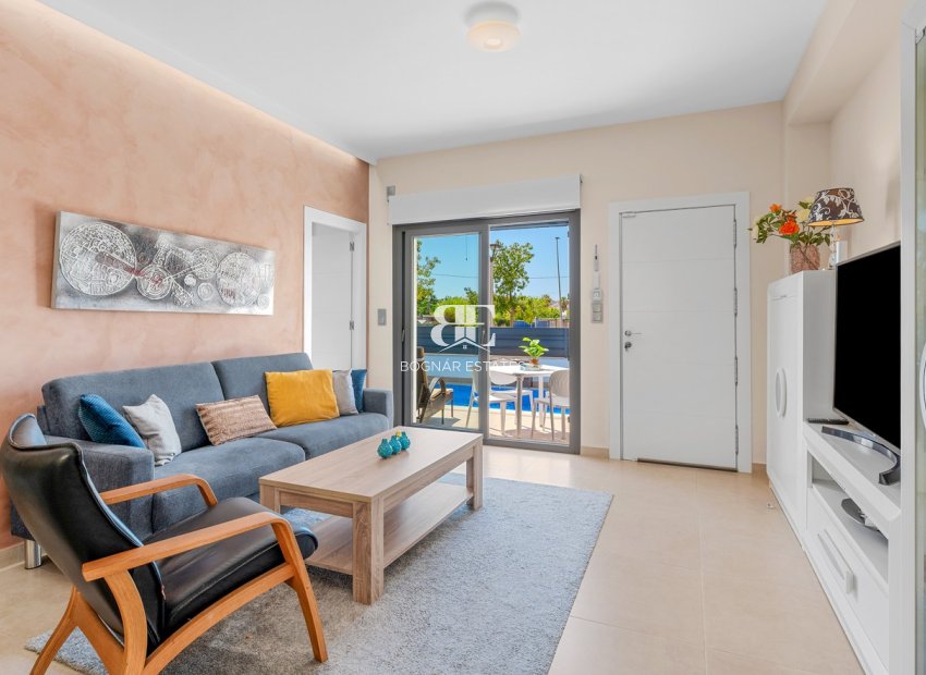 Resale - Townhouse -
Formentera del Segura