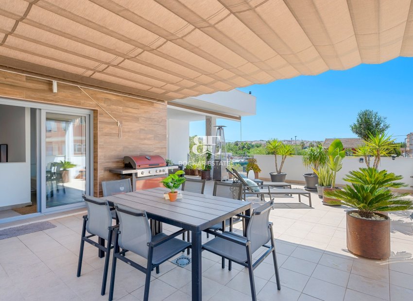 Resale - Townhouse -
Formentera del Segura