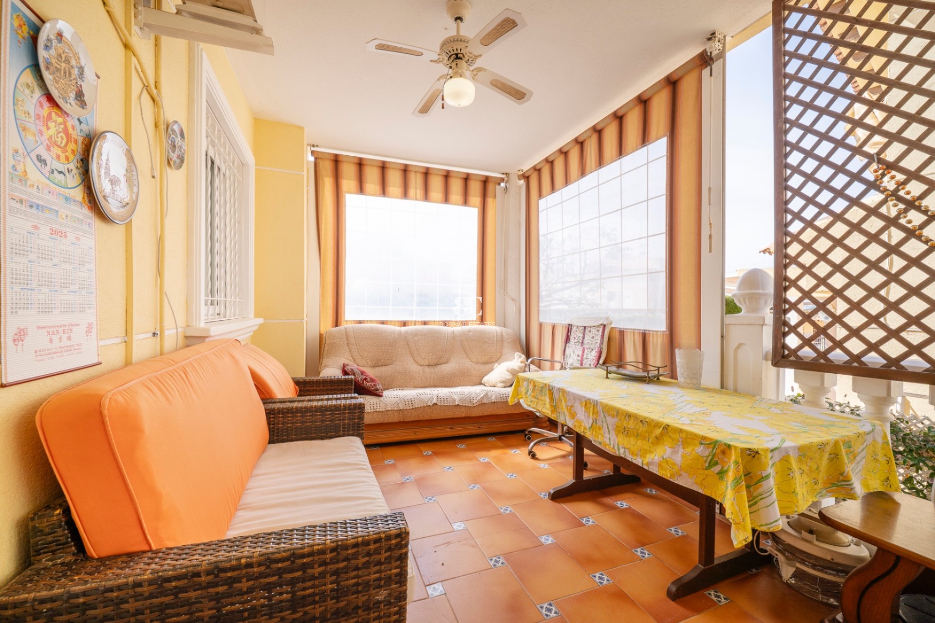 Resale - Townhouse -
Guardamar del Segura - El Moncayo