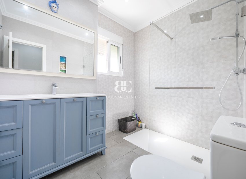 Resale - Townhouse -
Guardamar del Segura - El Moncayo