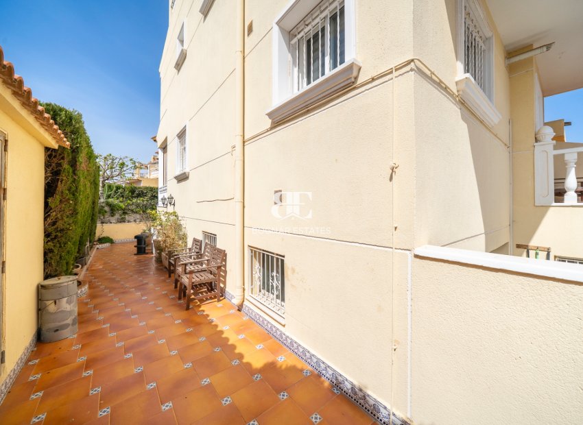 Resale - Townhouse -
Guardamar del Segura - El Moncayo