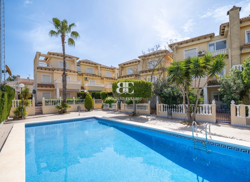 Resale - Townhouse -
Guardamar del Segura - El Moncayo