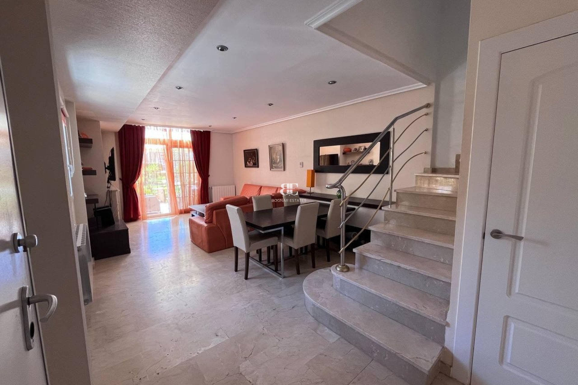 Resale - Townhouse -
Guardamar del Segura - El Raso