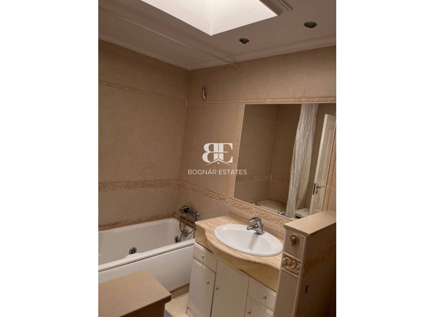 Resale - Townhouse -
Guardamar del Segura - El Raso