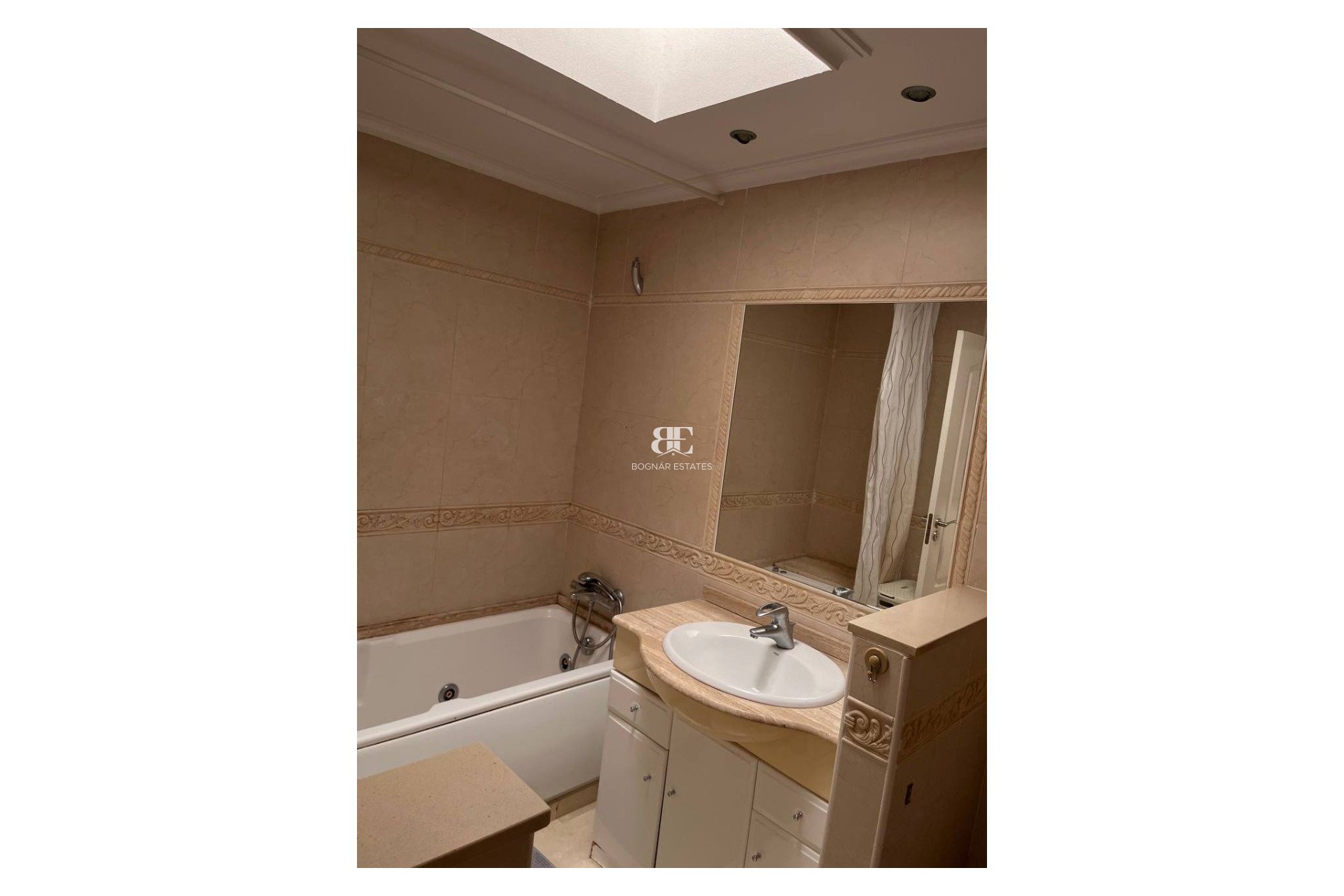 Resale - Townhouse -
Guardamar del Segura - El Raso