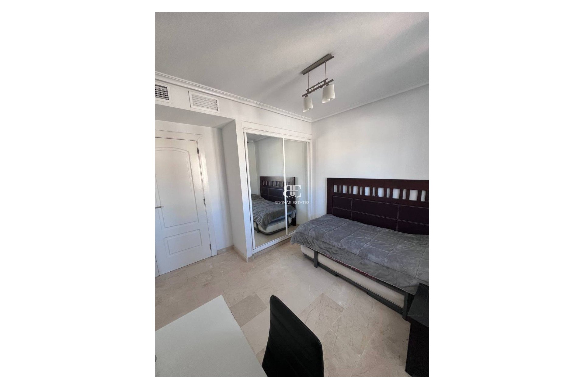 Resale - Townhouse -
Guardamar del Segura - El Raso