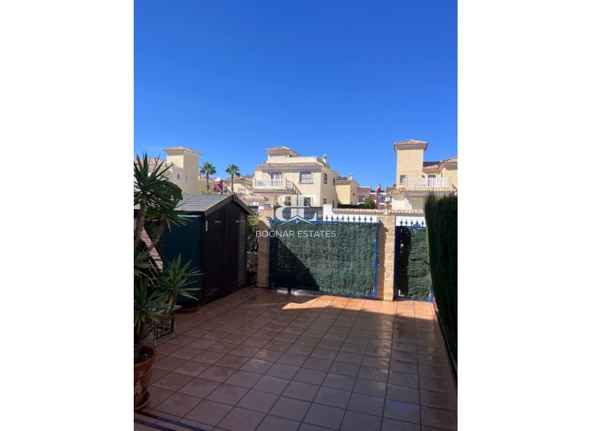 Resale - Townhouse -
Guardamar del Segura - El Raso