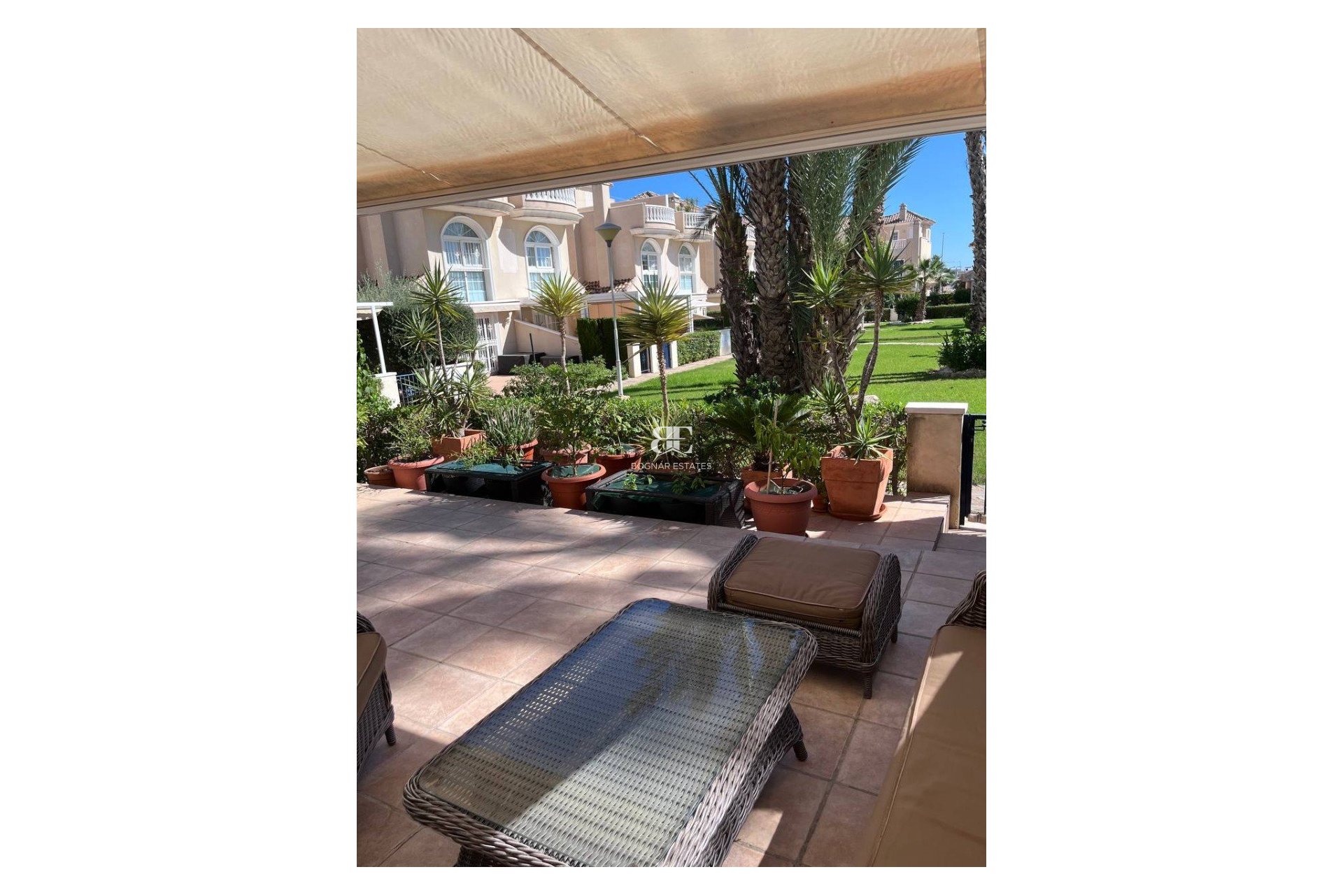 Resale - Townhouse -
Guardamar del Segura - El Raso