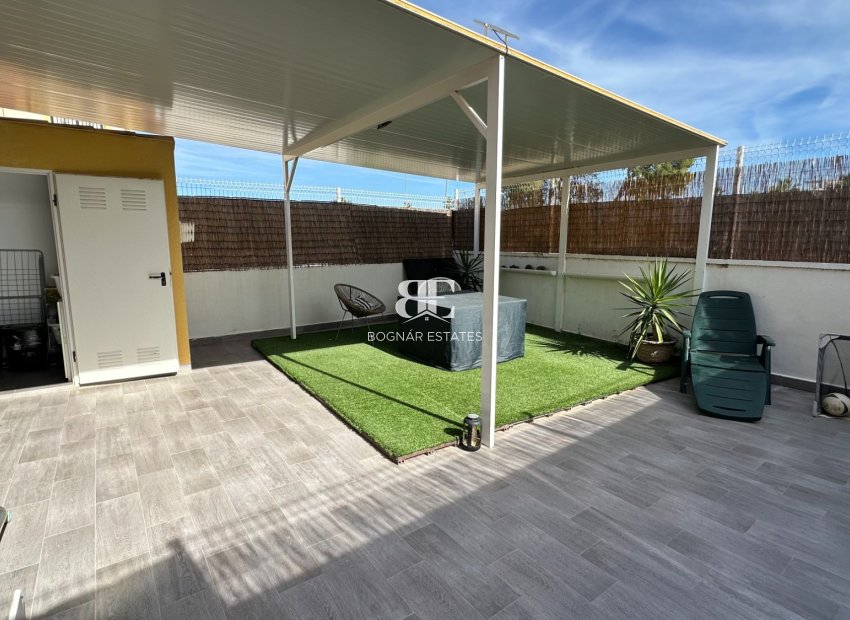 Resale - Townhouse -
Guardamar del Segura - El Raso