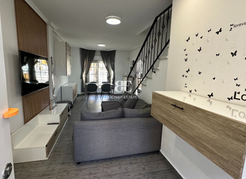 Resale - Townhouse -
Guardamar del Segura - El Raso