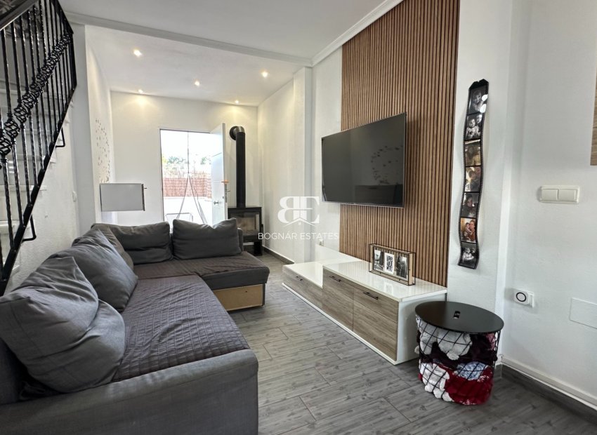 Resale - Townhouse -
Guardamar del Segura - El Raso