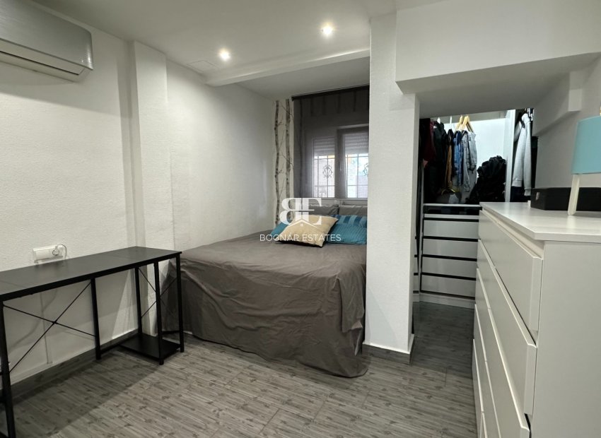 Resale - Townhouse -
Guardamar del Segura - El Raso