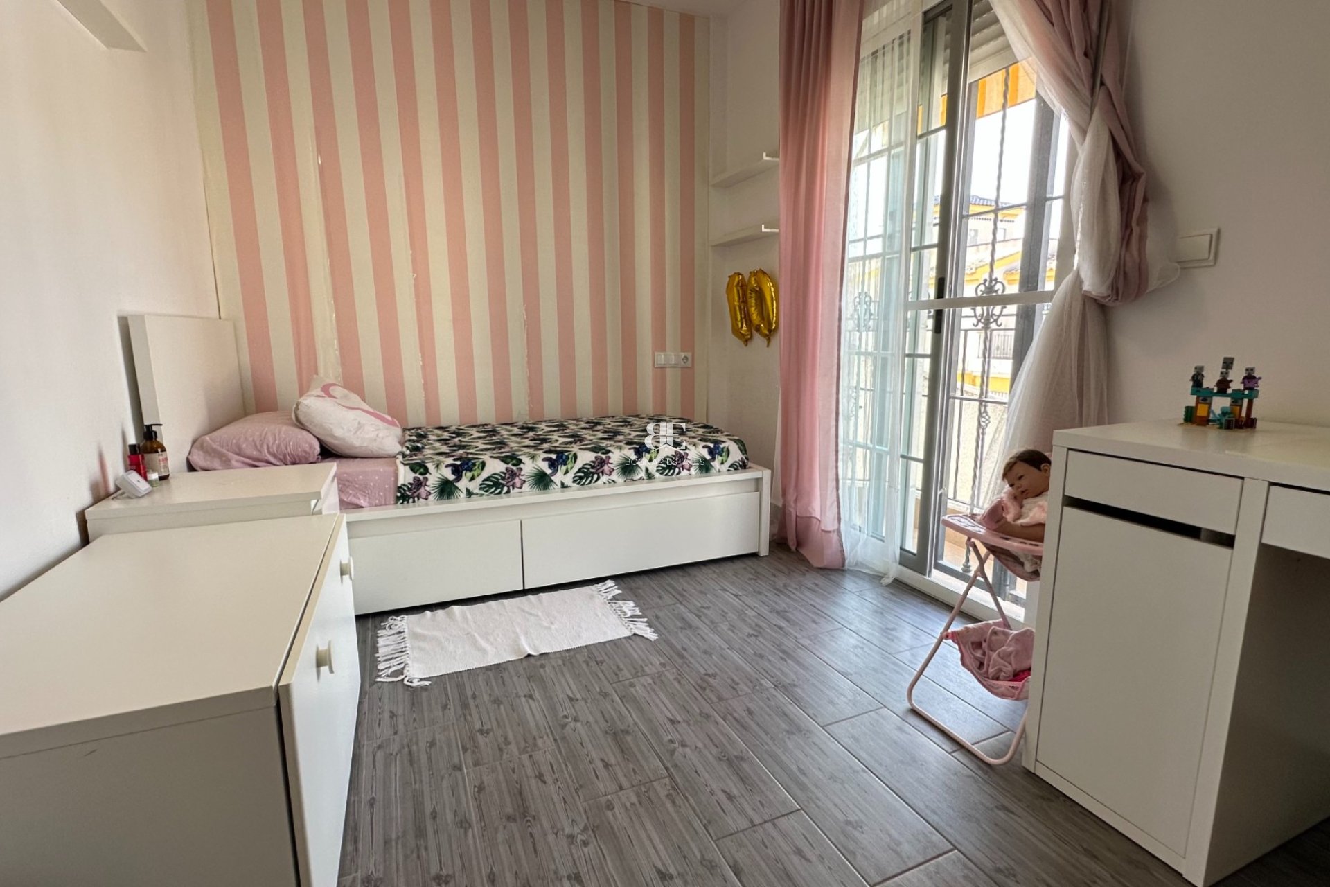 Resale - Townhouse -
Guardamar del Segura - El Raso