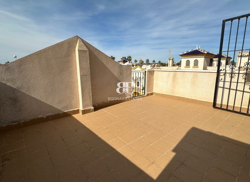 Resale - Townhouse -
Guardamar del Segura - El Raso