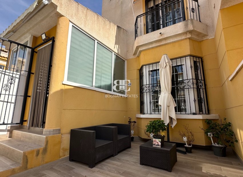 Resale - Townhouse -
Guardamar del Segura - El Raso