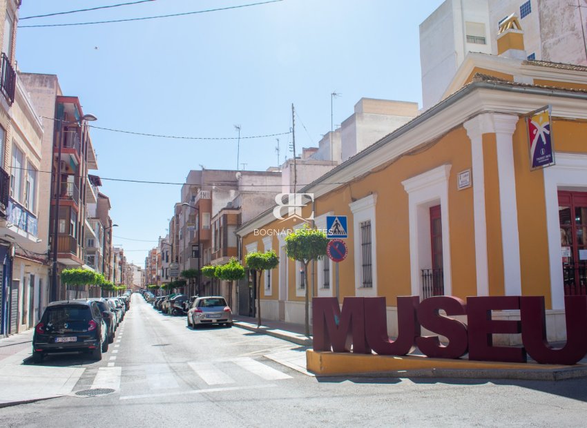 Resale - Townhouse -
Guardamar del Segura