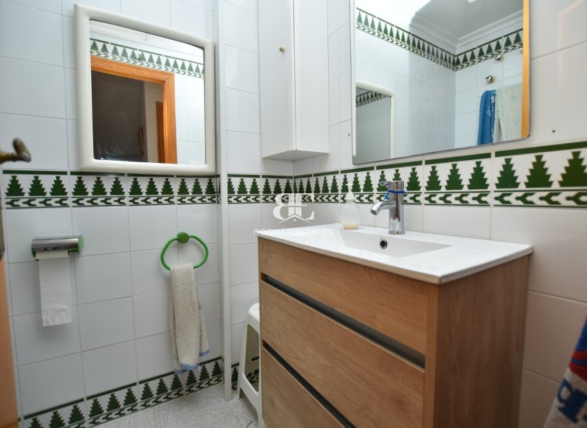 Resale - Townhouse -
La Mata