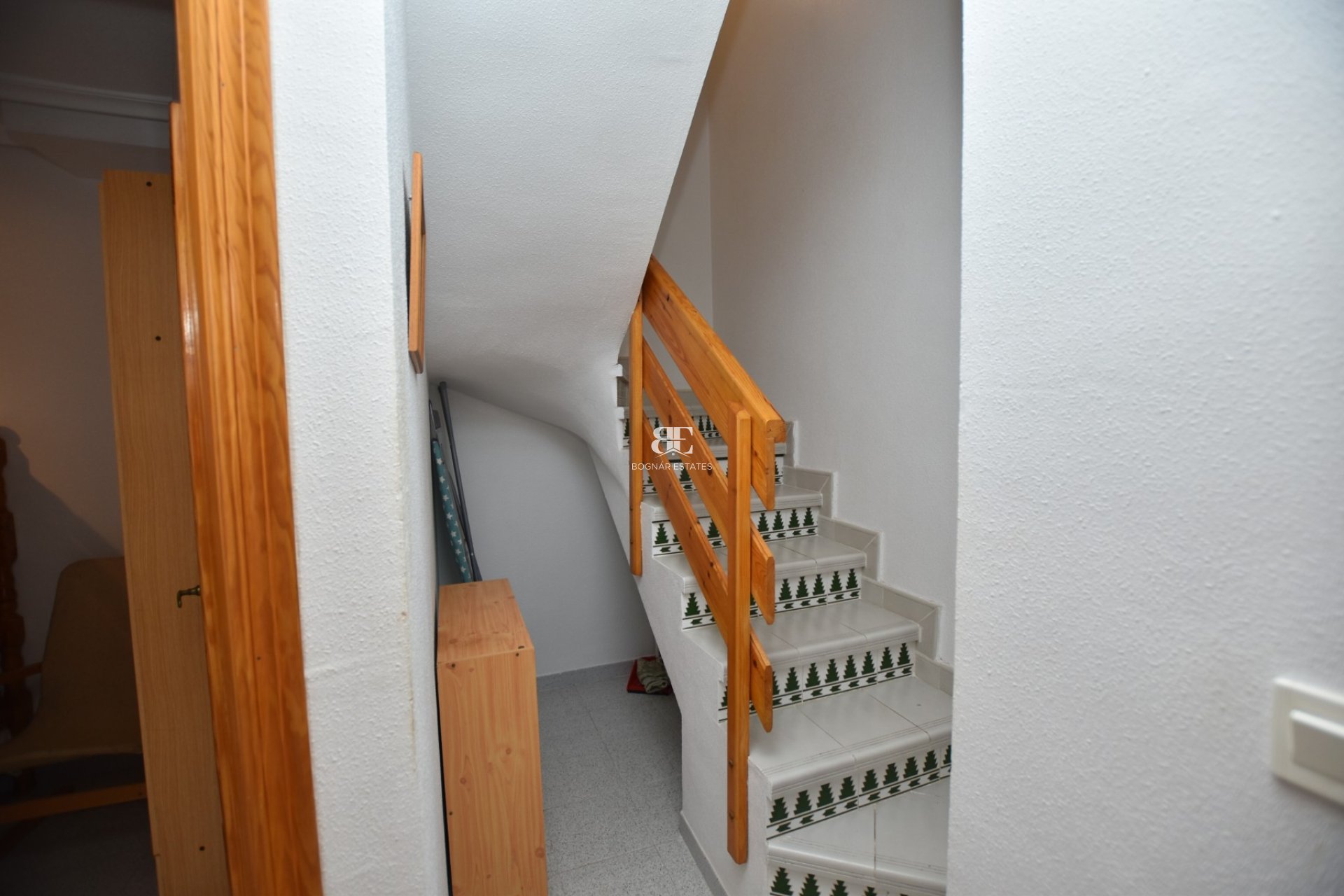 Resale - Townhouse -
La Mata