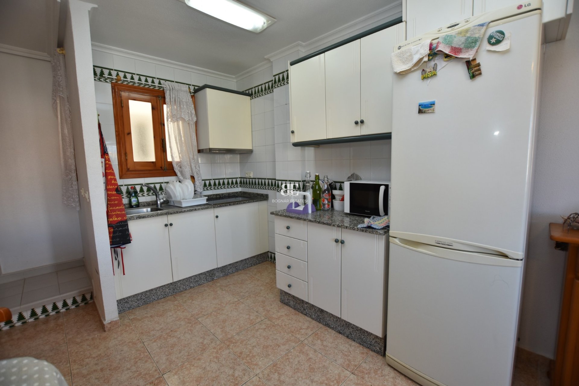 Resale - Townhouse -
La Mata