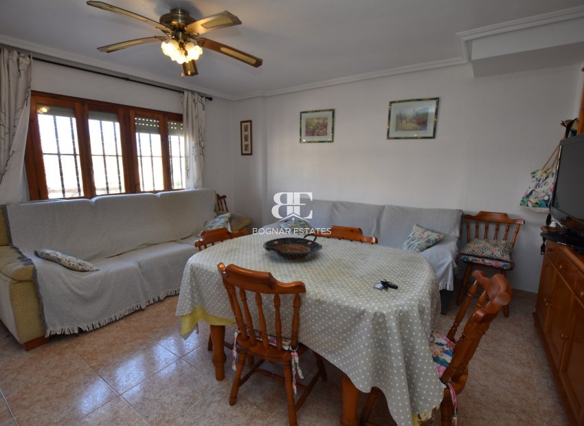 Resale - Townhouse -
La Mata