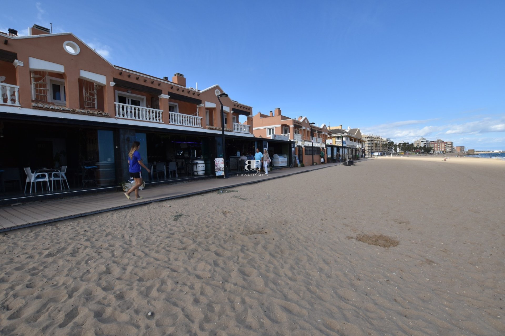 Resale - Townhouse -
La Mata