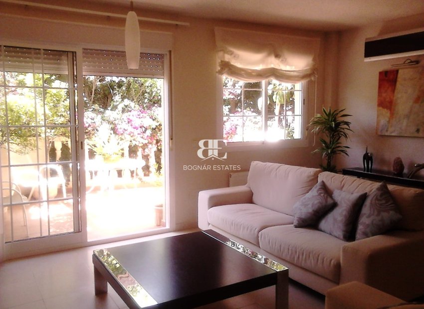 Resale - Townhouse -
La Nucía - Coloma
