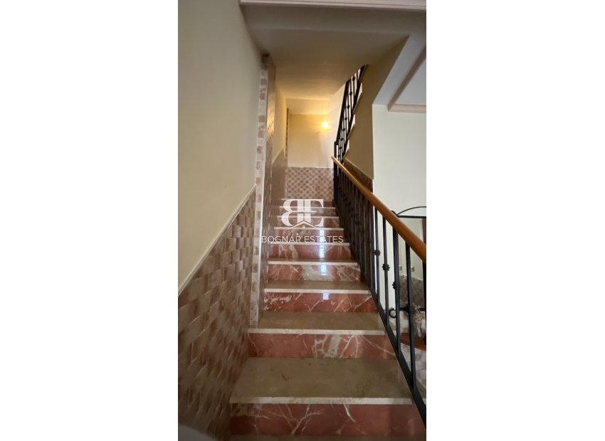 Resale - Townhouse -
La Nucía - town
