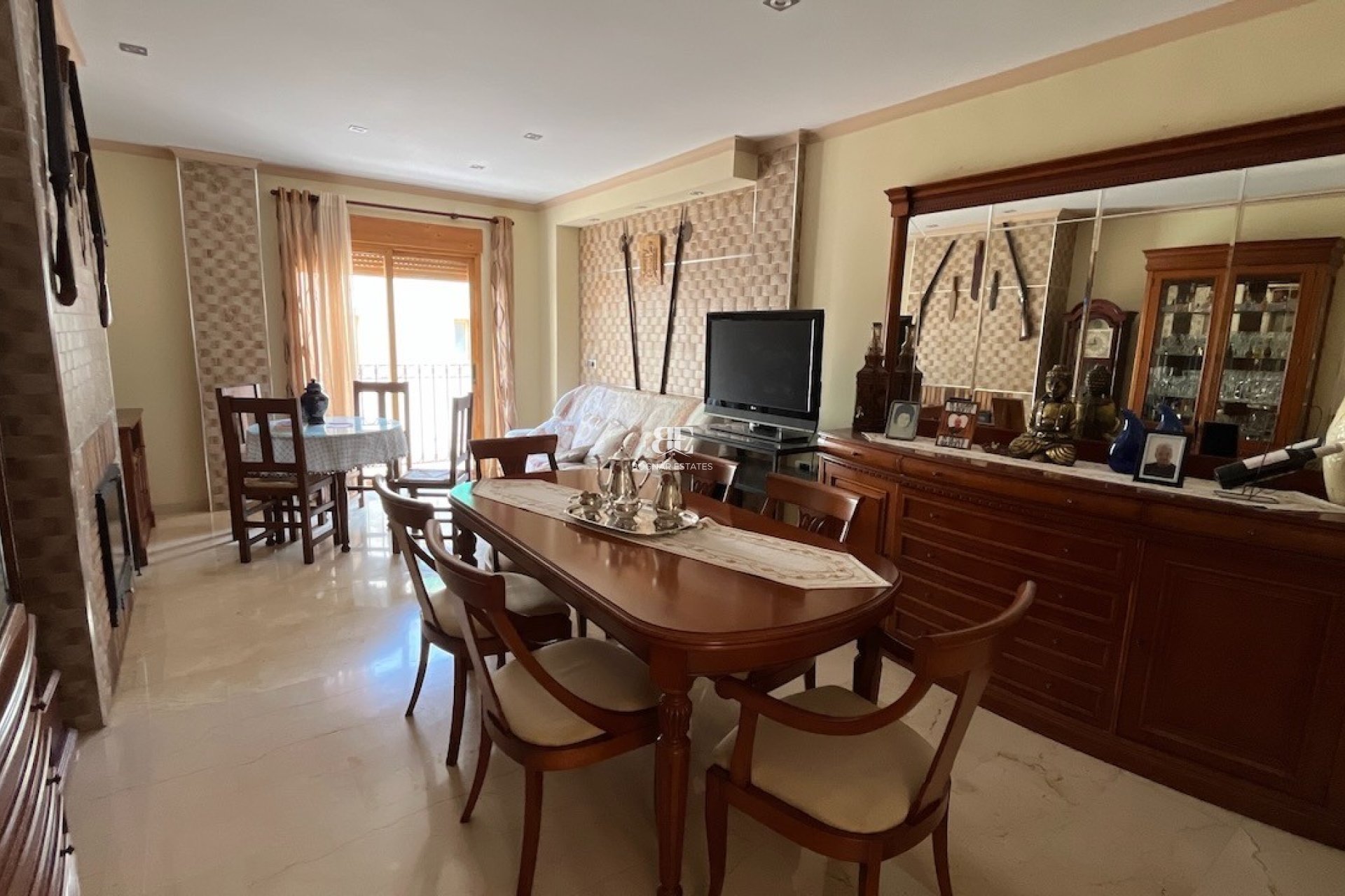 Resale - Townhouse -
La Nucía - town