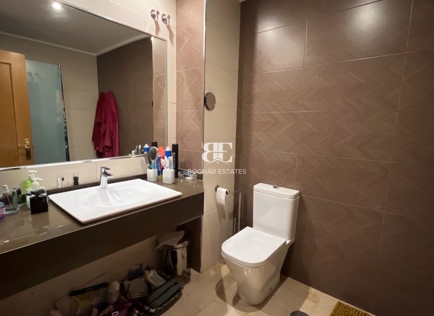 Resale - Townhouse -
La Nucía - town