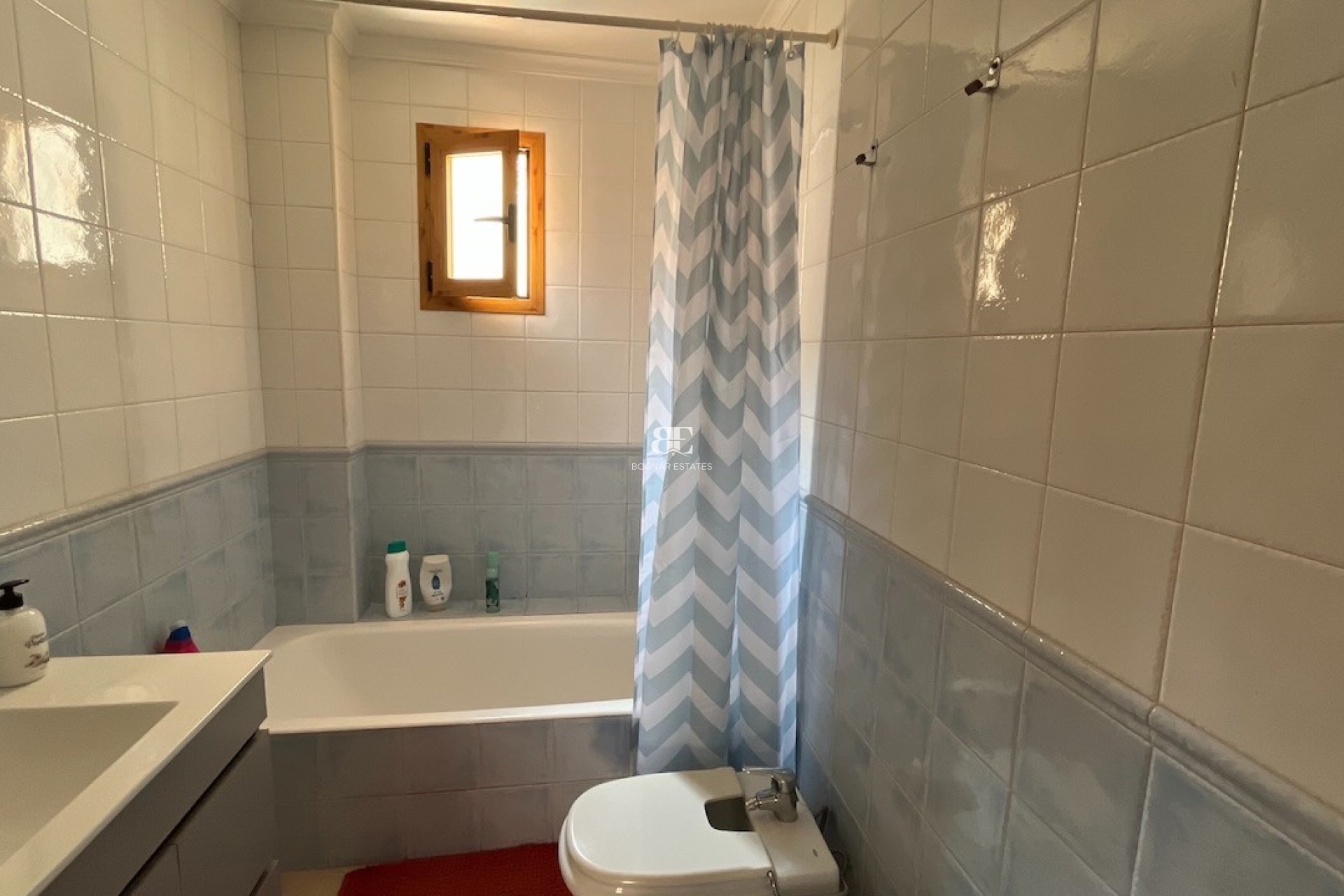 Resale - Townhouse -
La Nucía - town