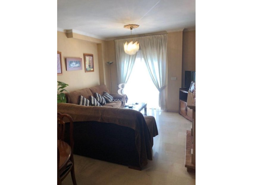 Resale - Townhouse -
La Nucía - town