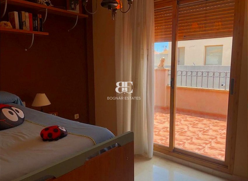 Resale - Townhouse -
La Nucía - town