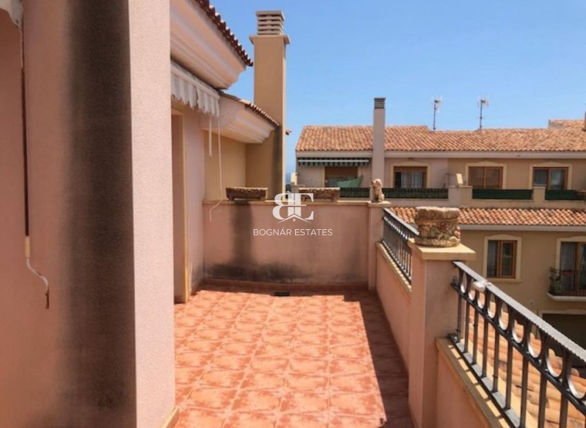 Resale - Townhouse -
La Nucía - town
