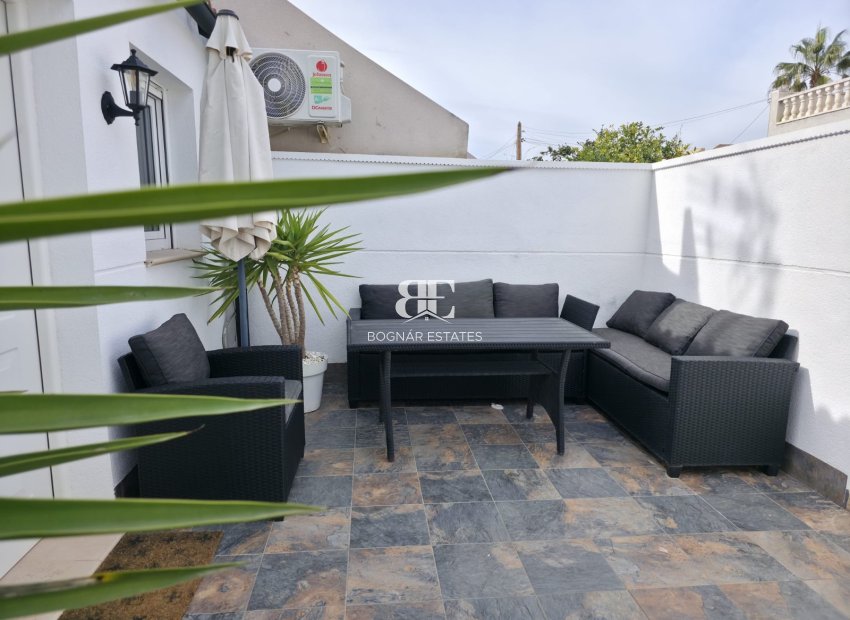 Resale - Townhouse -
La Torreta - Torrevieja