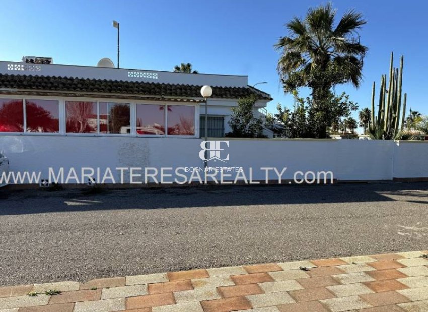 Resale - Townhouse -
Los Alcazares - Urbanisation Oasis