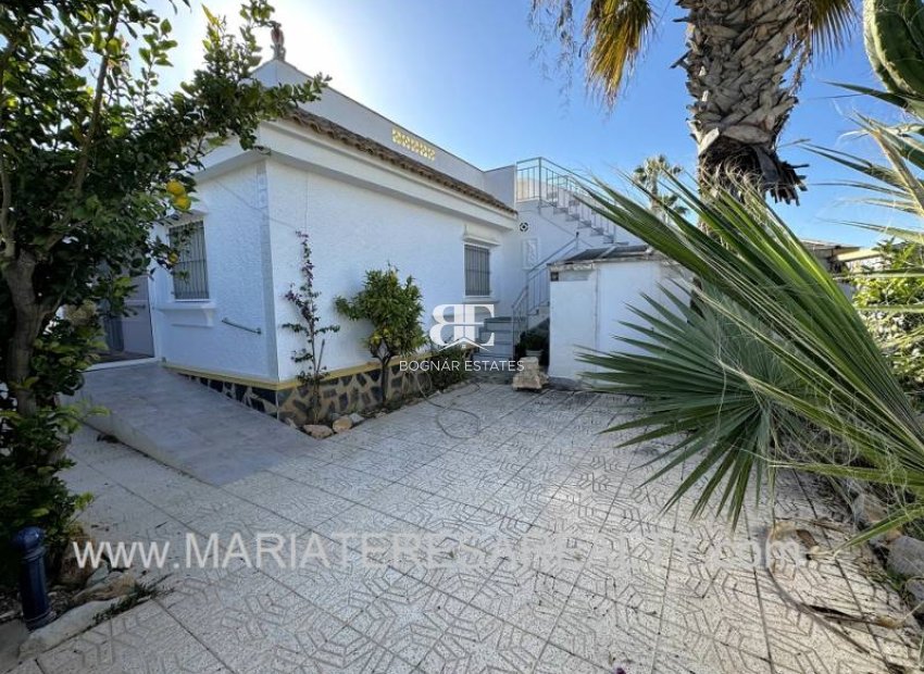 Resale - Townhouse -
Los Alcazares - Urbanisation Oasis