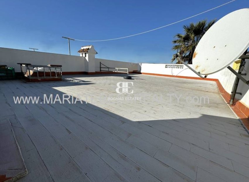 Resale - Townhouse -
Los Alcazares - Urbanisation Oasis