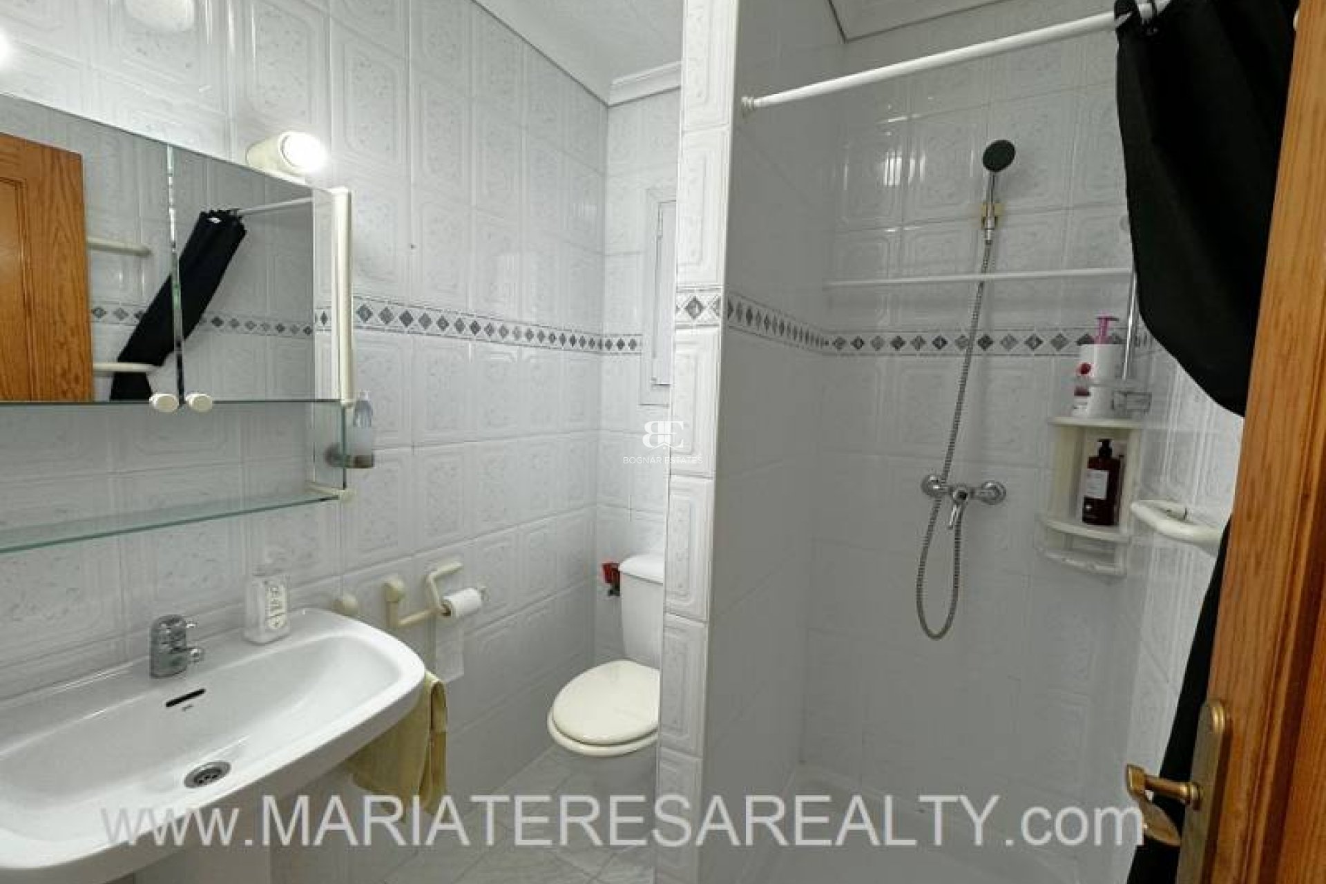 Resale - Townhouse -
Los Alcazares - Urbanisation Oasis