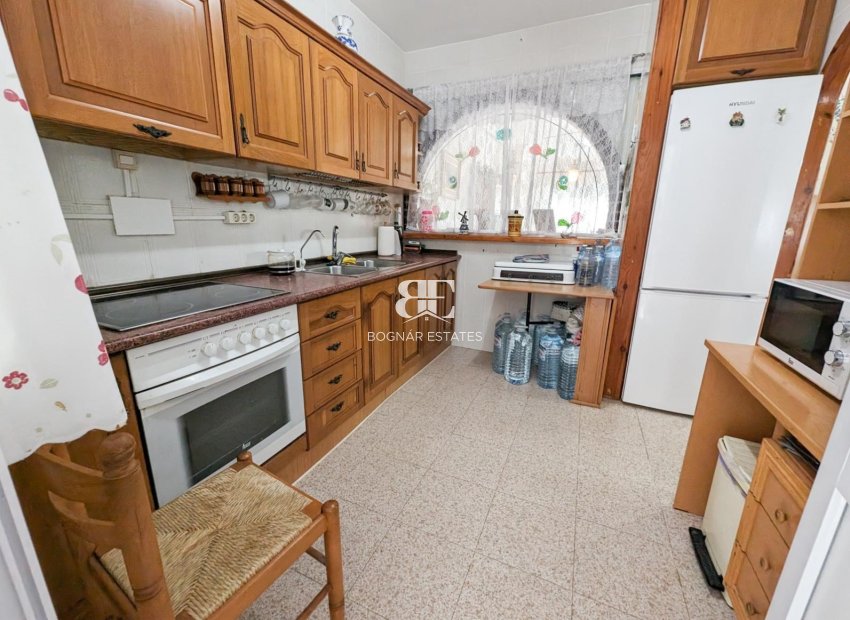 Resale - Townhouse -
Los Alcazares