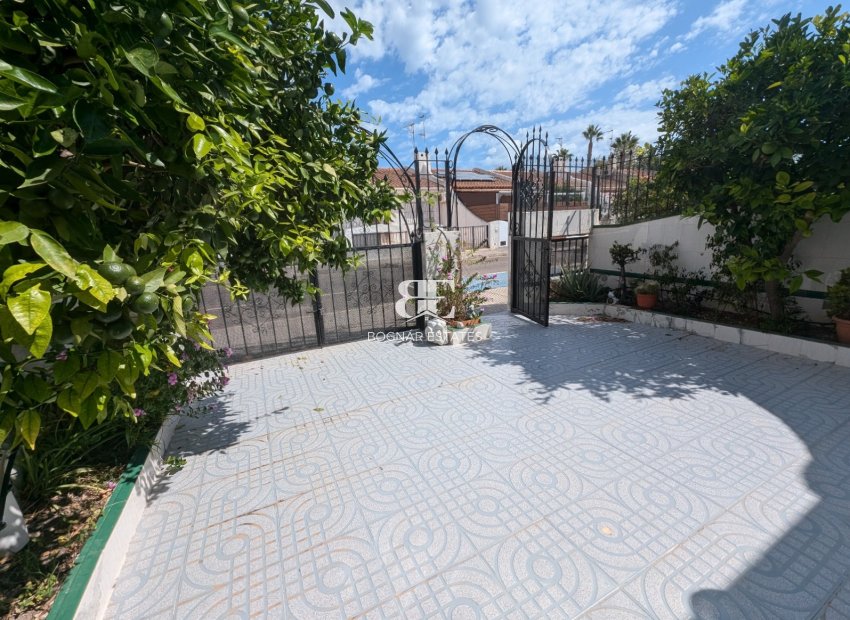 Resale - Townhouse -
Los Alcazares
