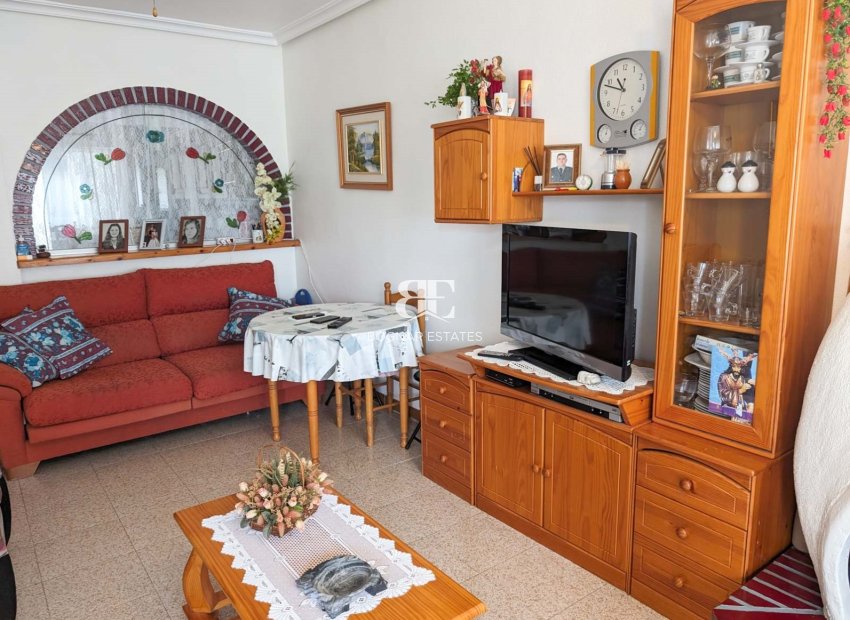 Resale - Townhouse -
Los Alcazares