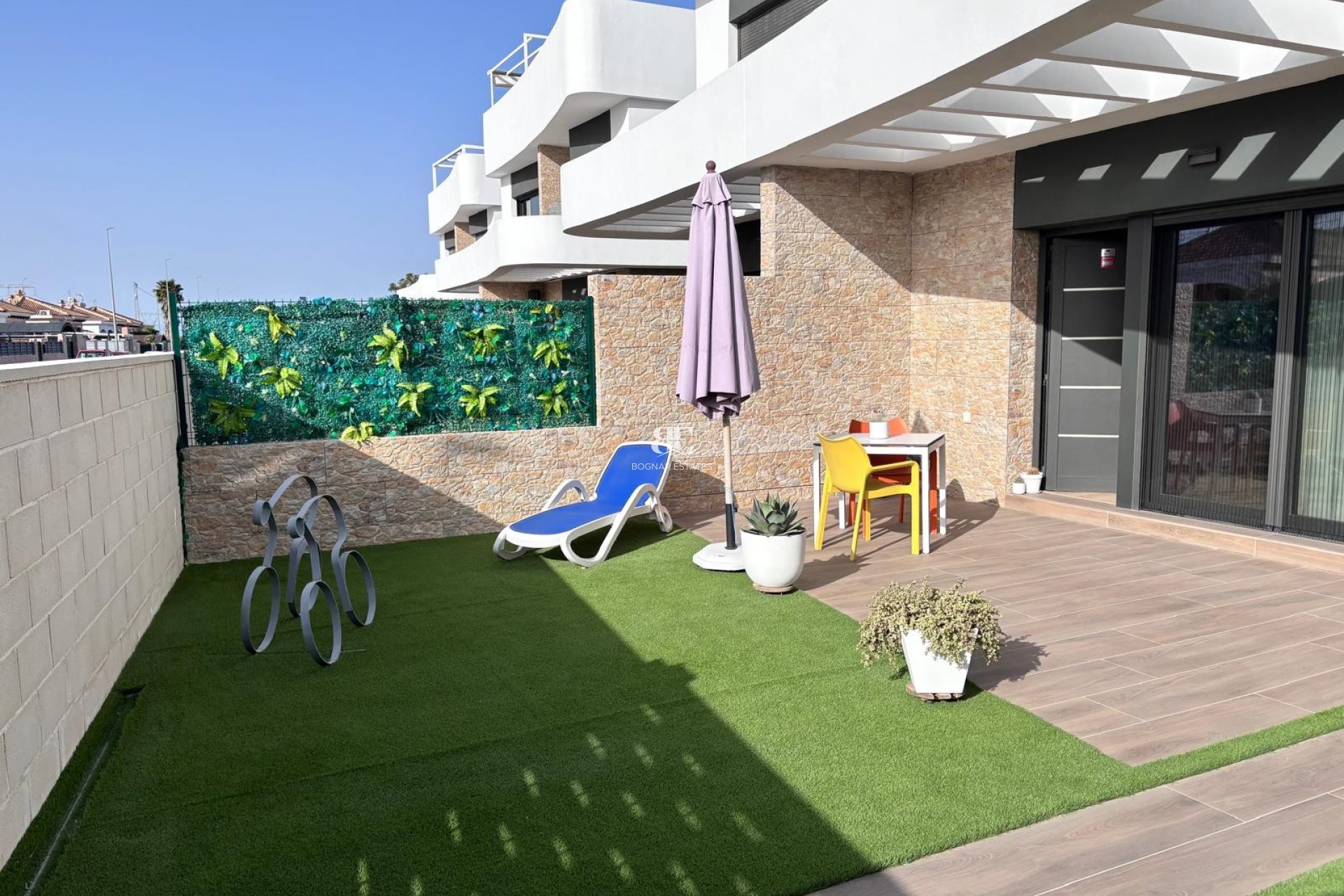 Resale - Townhouse -
Los Montesinos - La Herrada