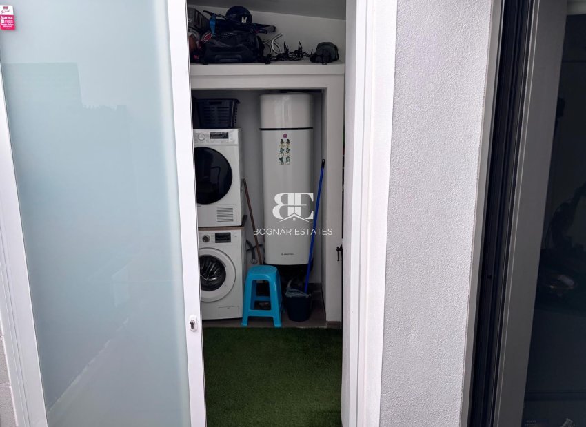 Resale - Townhouse -
Los Montesinos - La Herrada