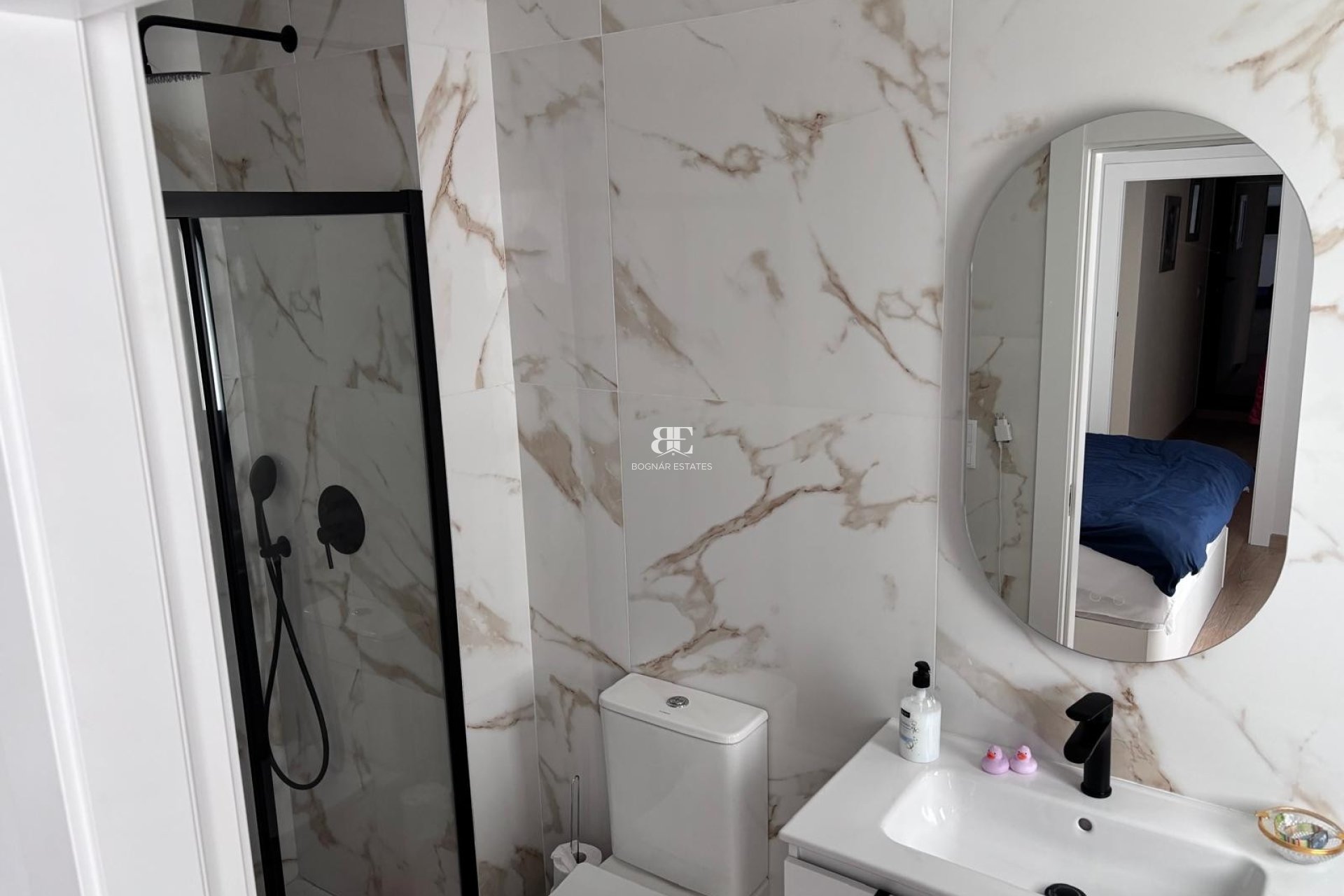 Resale - Townhouse -
Los Montesinos - La Herrada