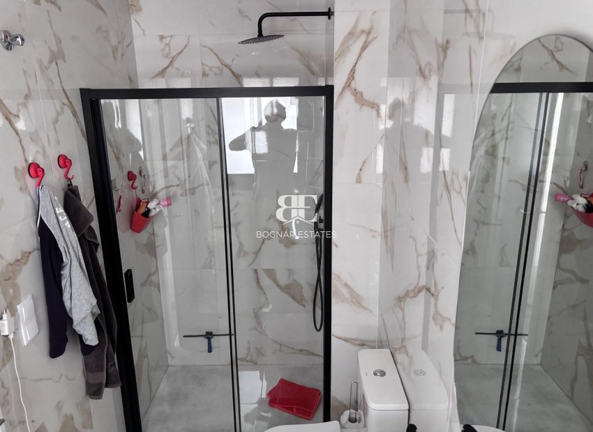 Resale - Townhouse -
Los Montesinos - La Herrada