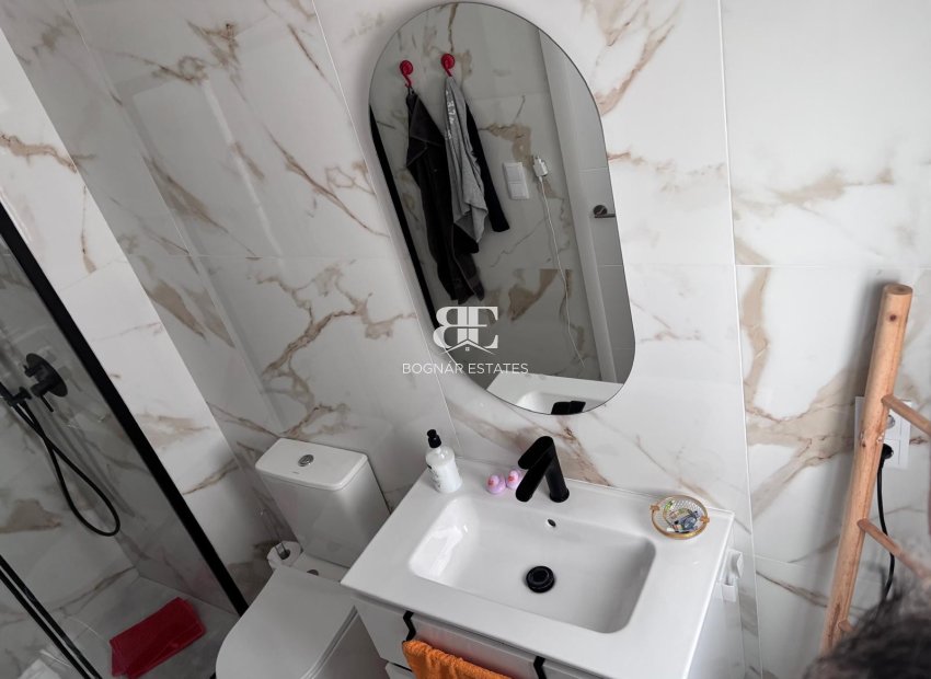 Resale - Townhouse -
Los Montesinos - La Herrada